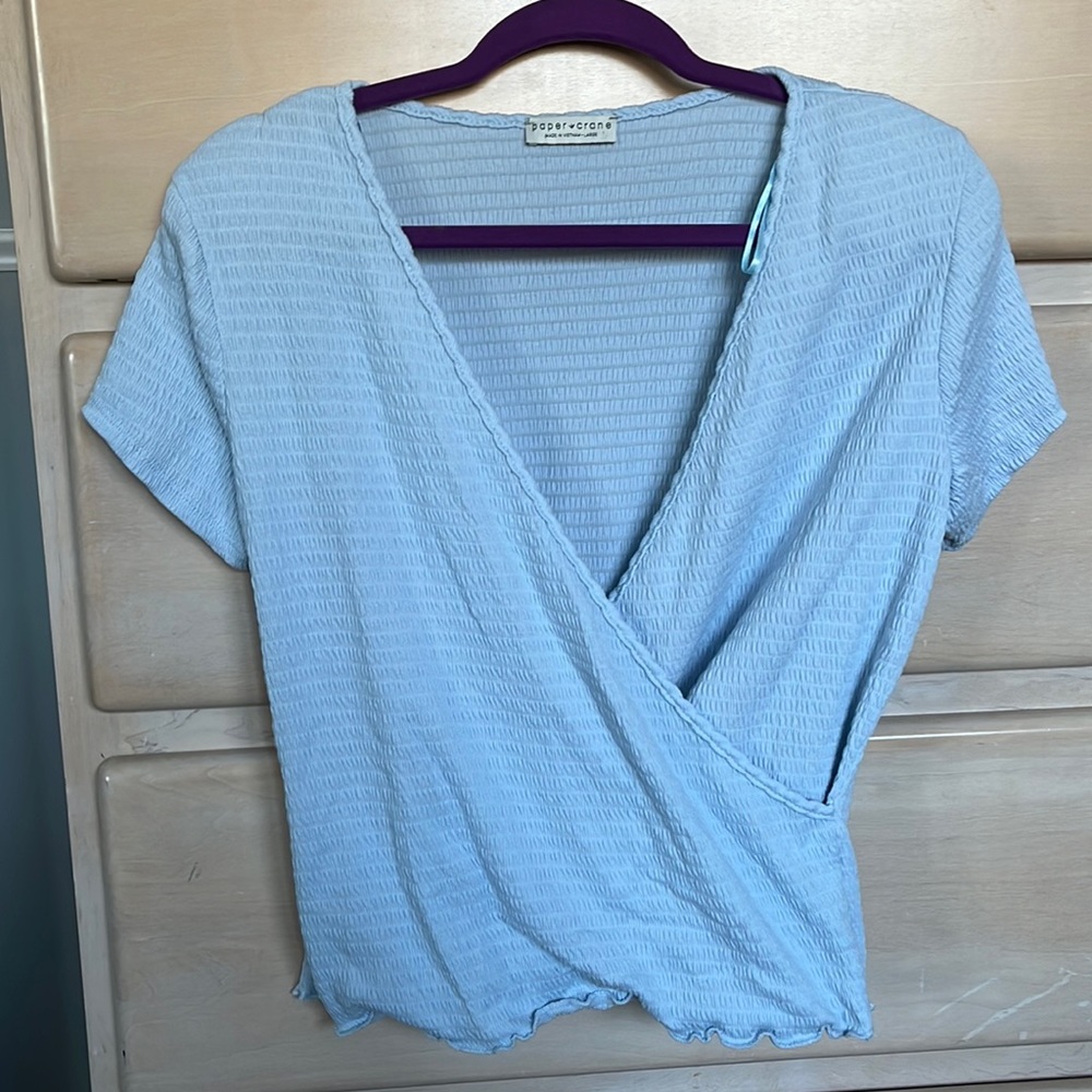 Cute blue top